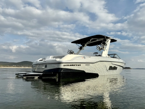 2021 Malibu Boats Wakesetter 25 LSV for sale in Volente, Texas