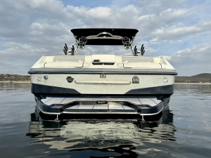 2021 Malibu Boats Wakesetter 25 LSV for sale in Volente, Texas