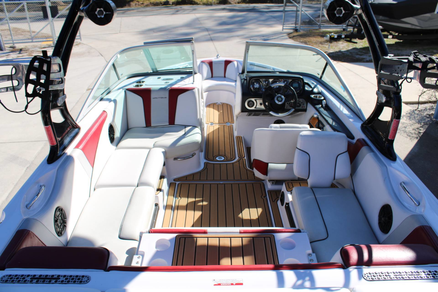 2009 Nautique Boats Super Air Nautique 210 for sale in Melrose, Florida