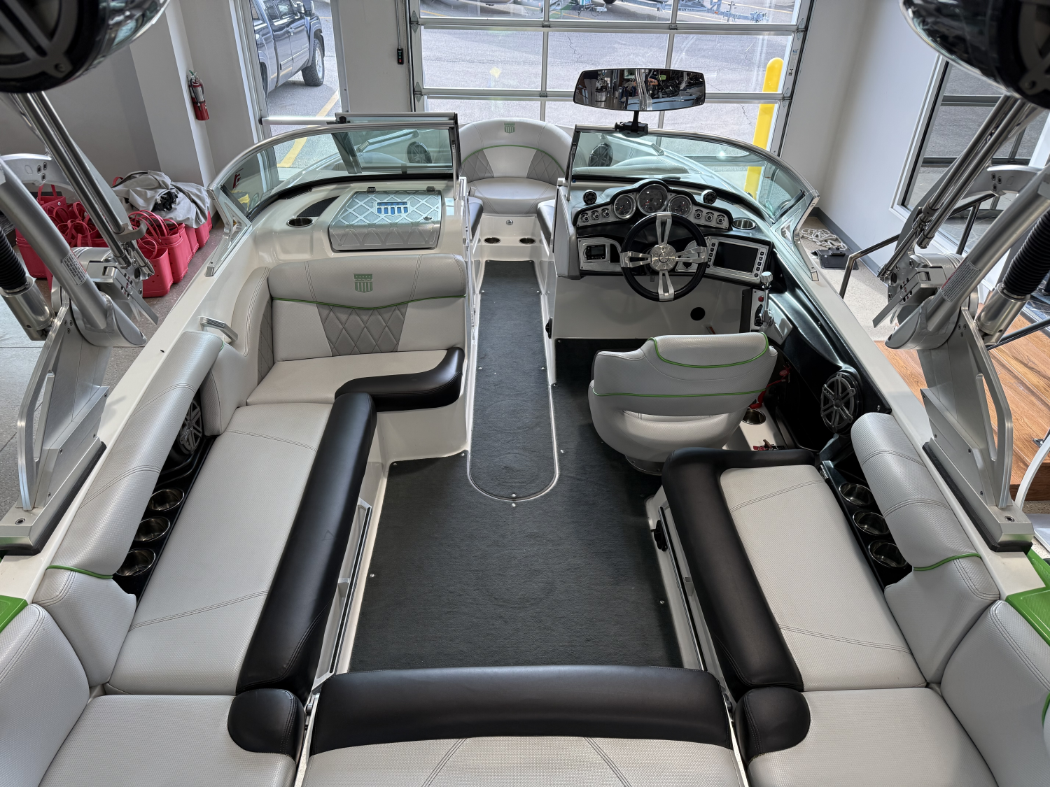 2015 MasterCraft X10