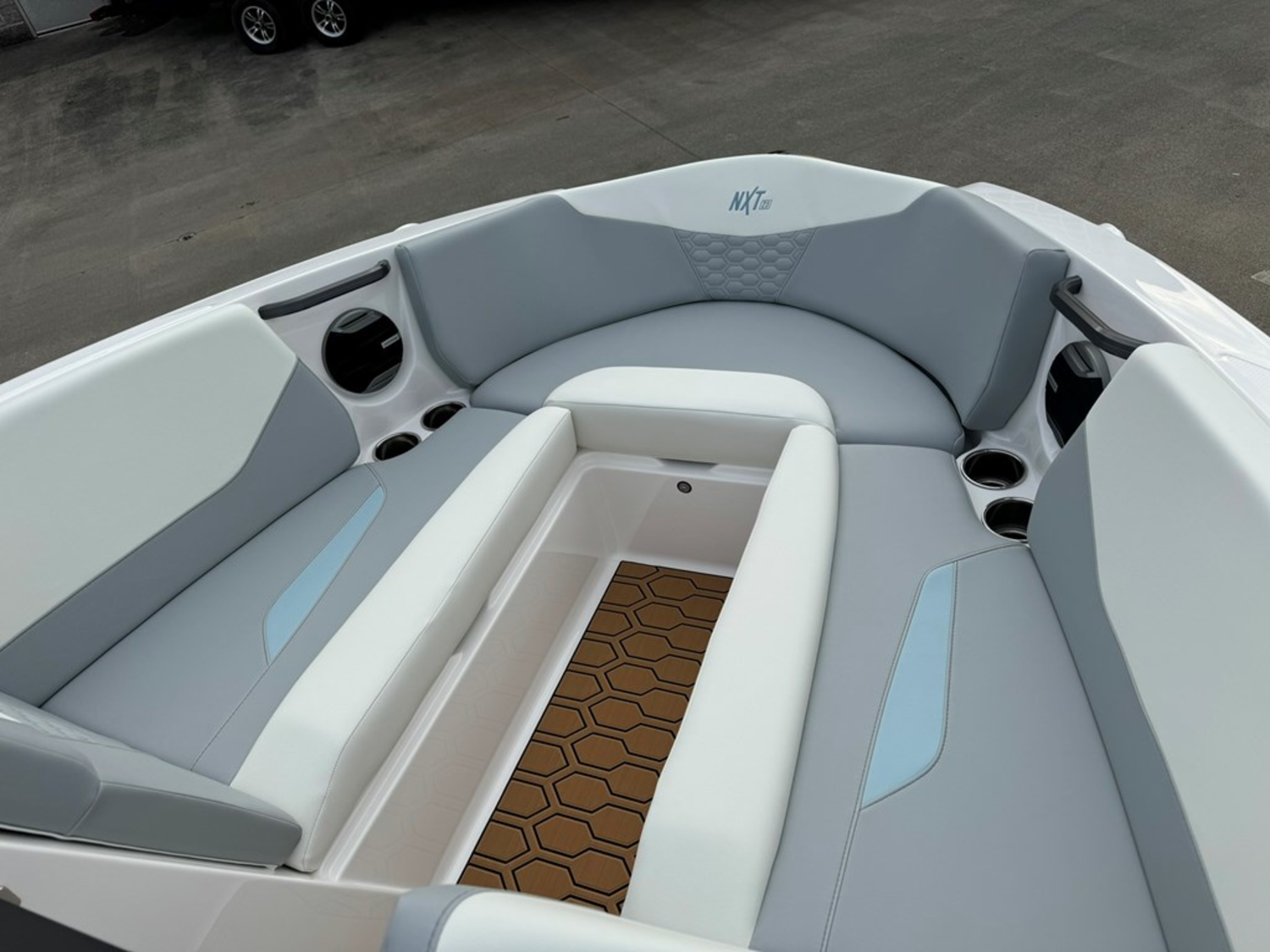 2026 MasterCraft NXT23