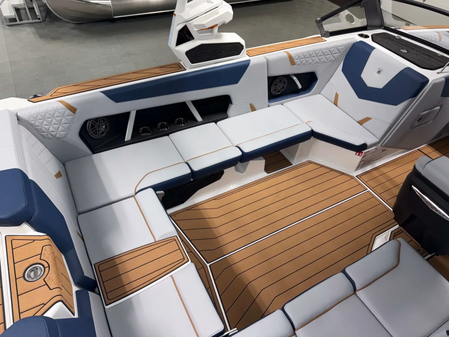 2026 Nautique GS22