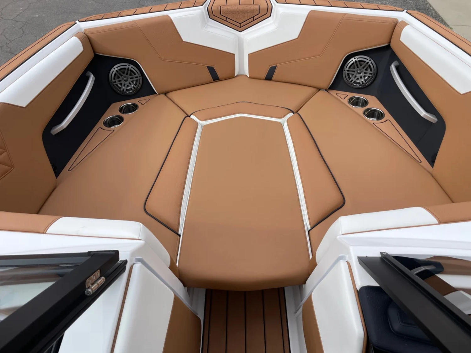 2026 NAUTIQUE GS24 W/ZZ6 450HP POWER PLANT