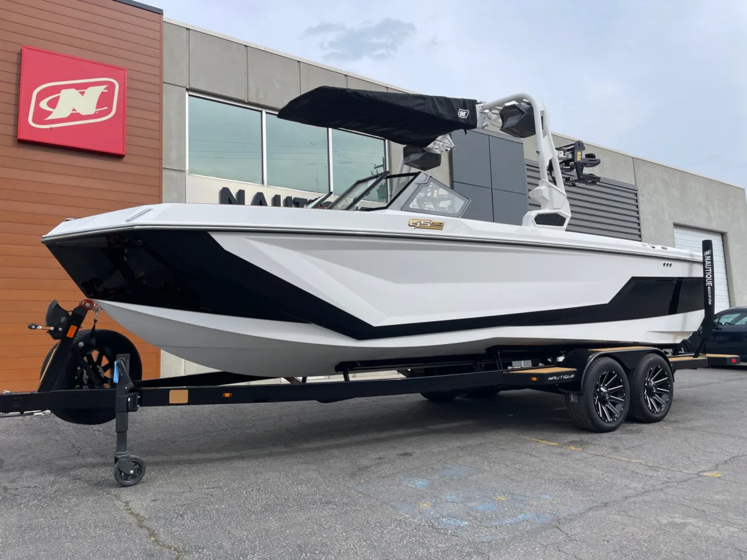 2026 NAUTIQUE GS24 W/ZZ6 450HP POWER PLANT