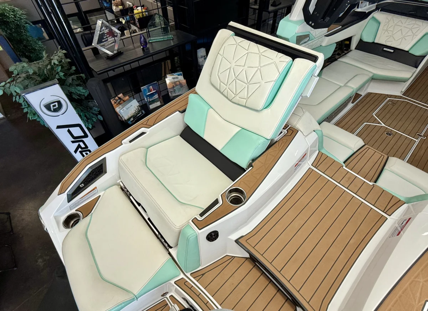 2023 Nautique Paragon 23