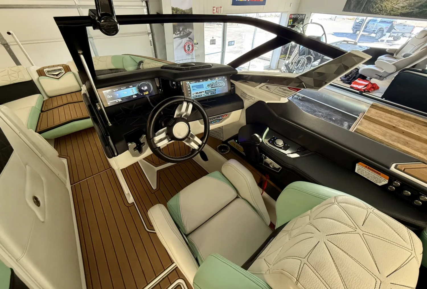 2023 Nautique Paragon 23