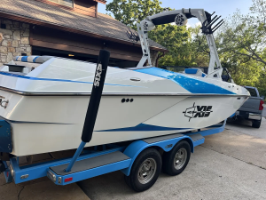 2019 Axis Boats A24 for sale in Shady Shores, Texas