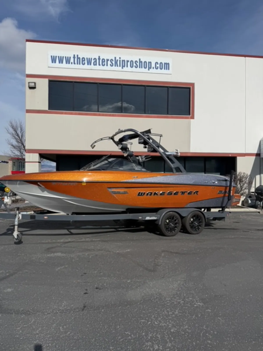 2014 Malibu Boats Wakesetter 23 LSV for sale in Boise, Idaho