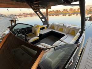 2019 Malibu Boats Wakesetter VLX for sale in Bakersfield, California