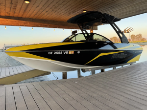 2019 Malibu Boats Wakesetter VLX for sale in Bakersfield, California