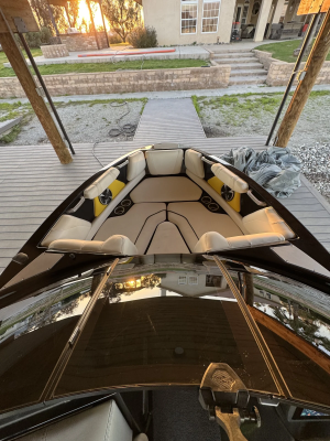 2019 Malibu Boats Wakesetter VLX for sale in Bakersfield, California