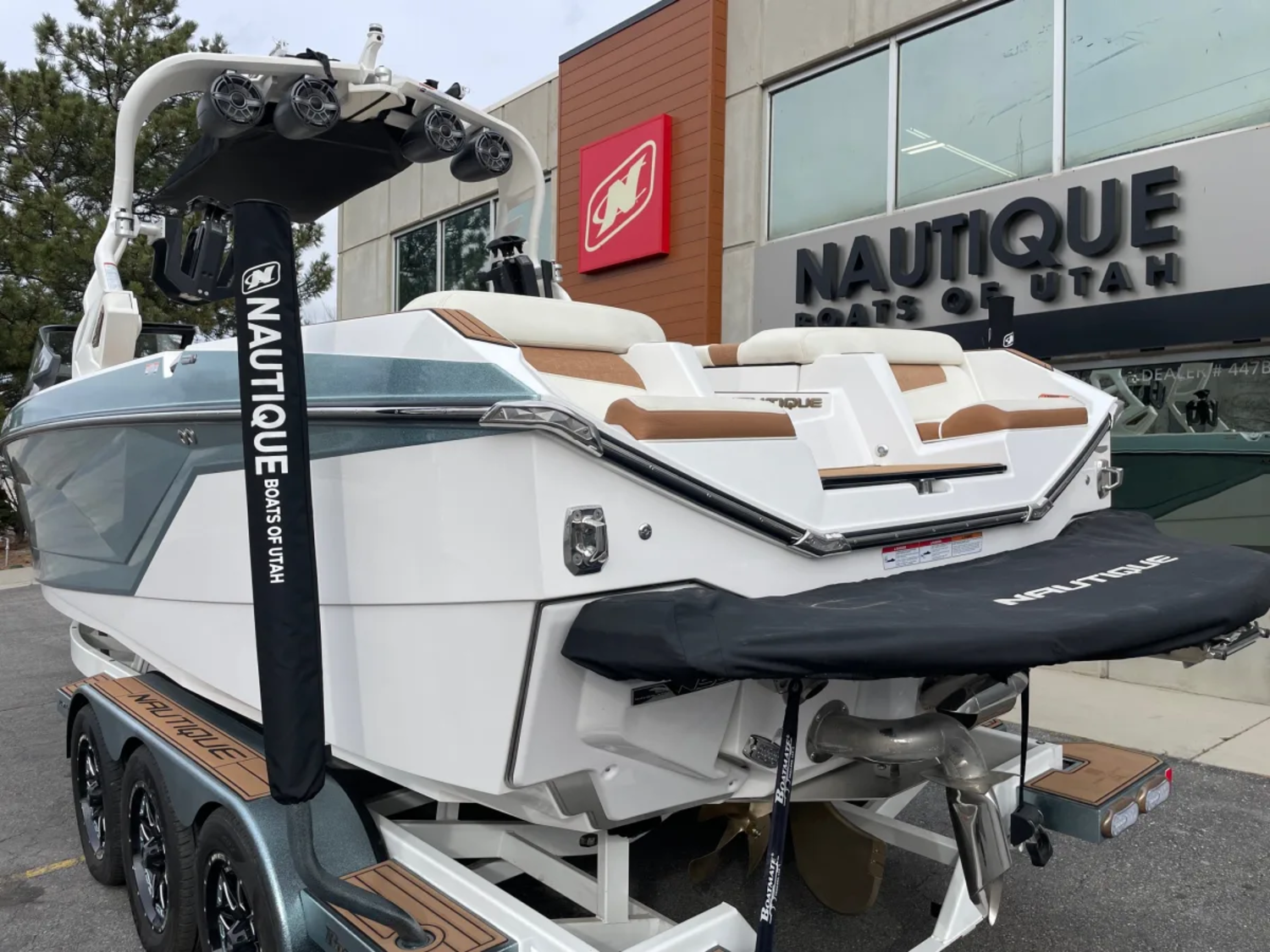 2021 Nautique G25 W/ZZ8 600HP SuperCharged Power Plant. Only 109 HOURS!