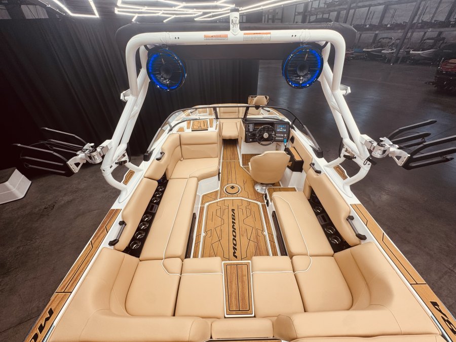 2026-moomba-max-123783-image6