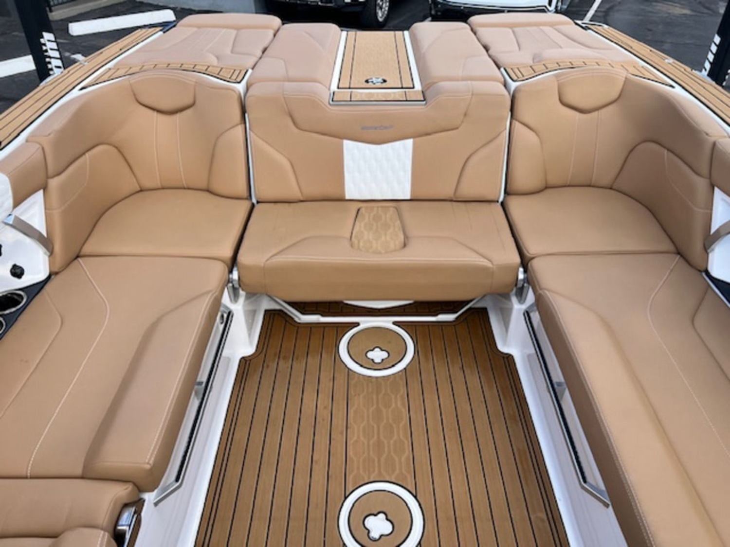 2023 Mastercraft XT24