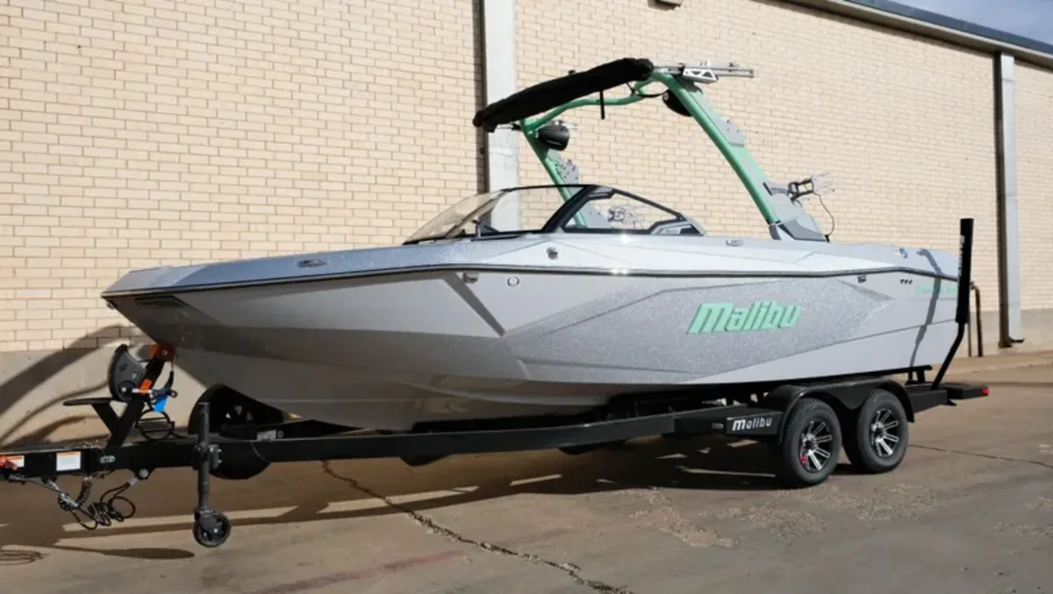 2026 MALIBU WAKESETTER 23 LSV