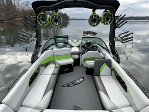 2015 Centurion Boats FS/FX 44 for sale in MOORESVILLE, North Carolina