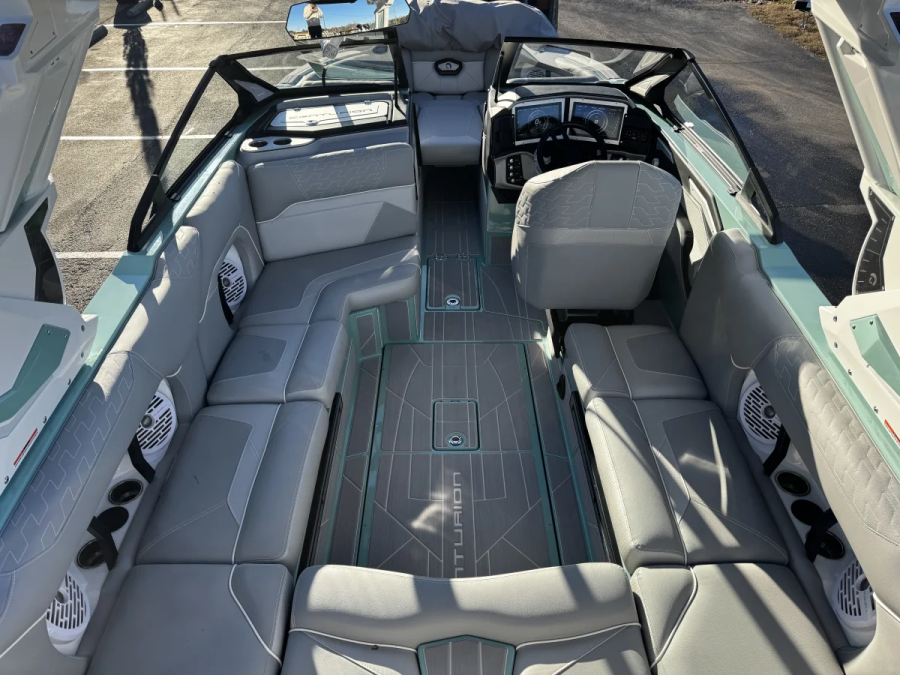 2025 Centurion Boats Ri230 for sale in MOORESVILLE, North Carolina