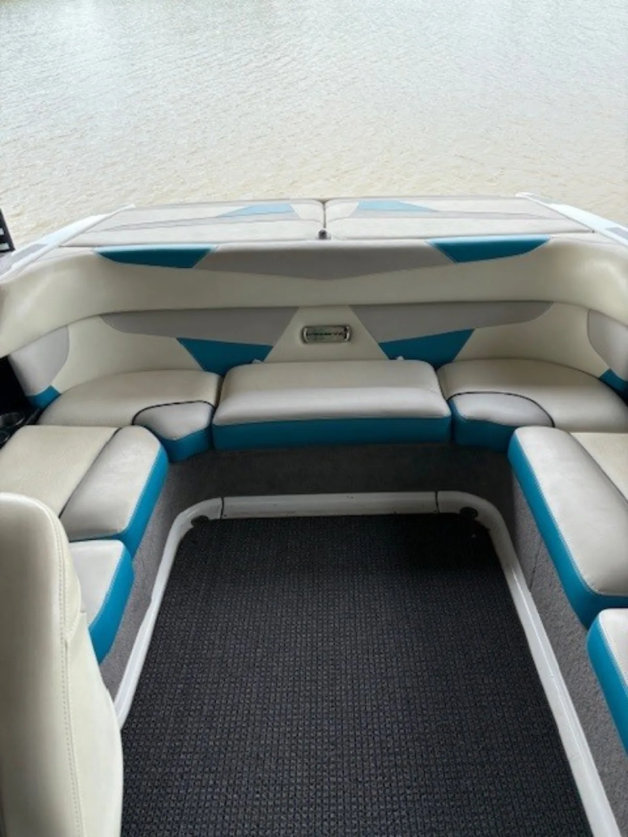 2015 Malibu Boats Wakesetter VLX for sale in Rockwall, Texas