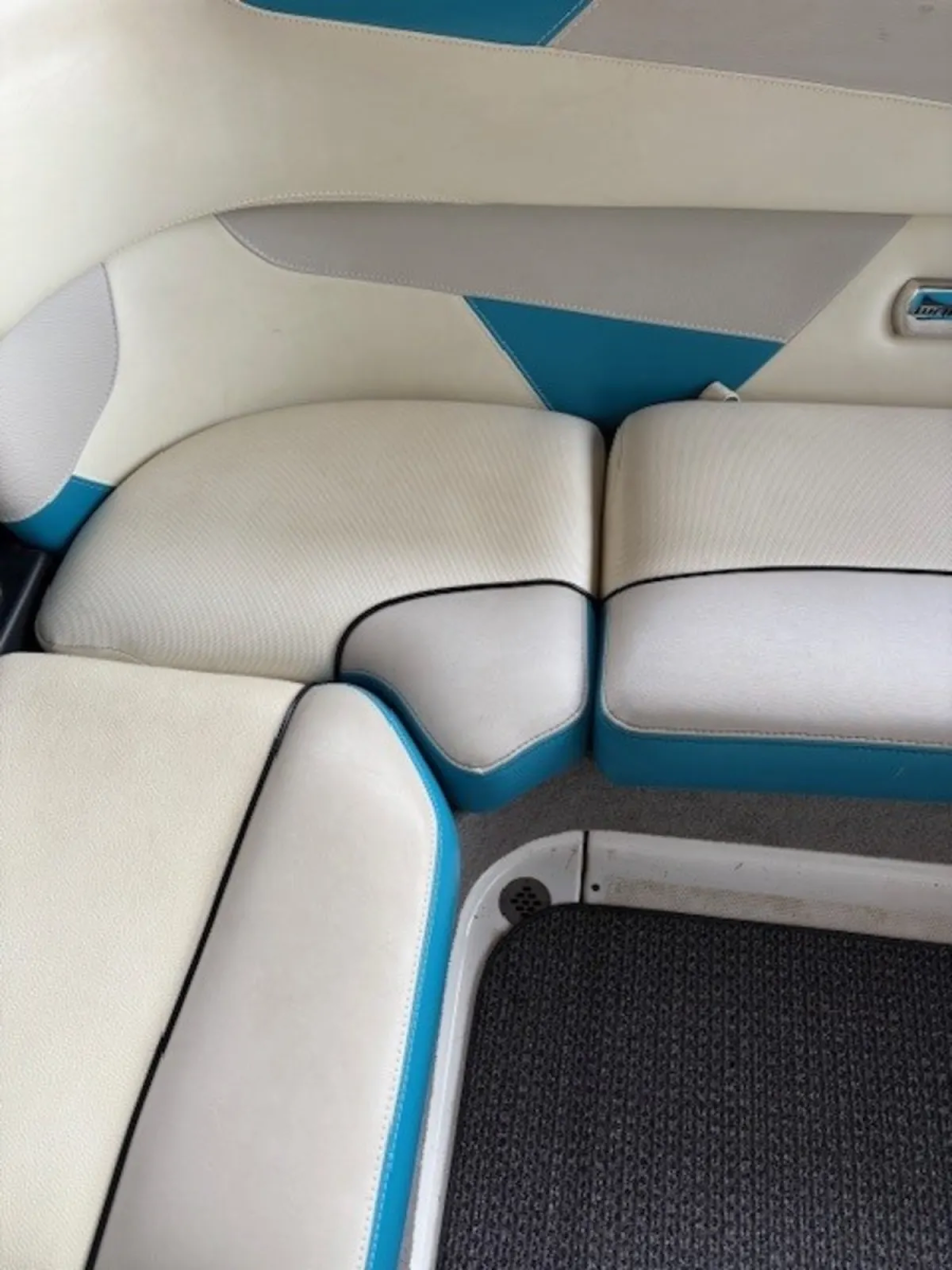 2015 Malibu Boats Wakesetter VLX for sale in Rockwall, Texas