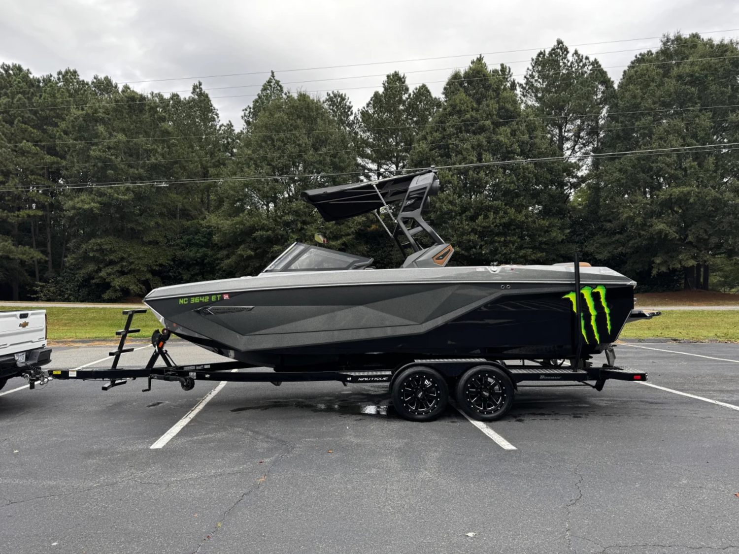2021 Nautique G25