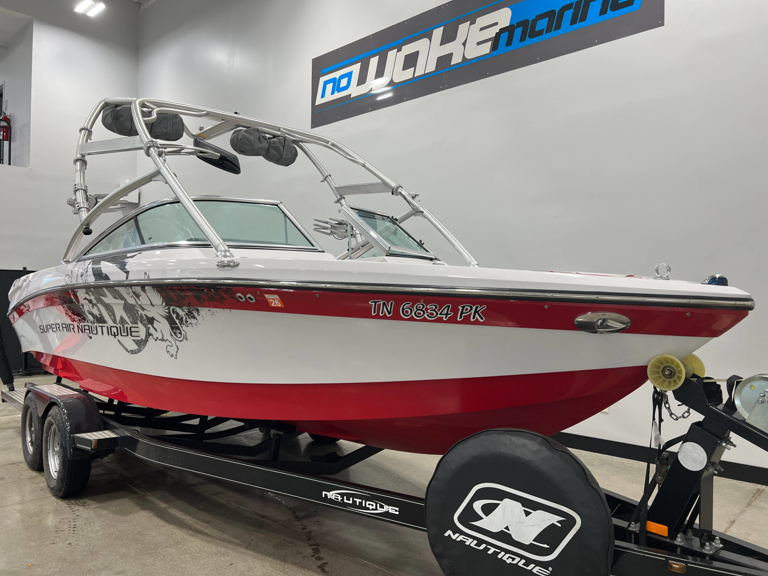 2008 Nautique 230