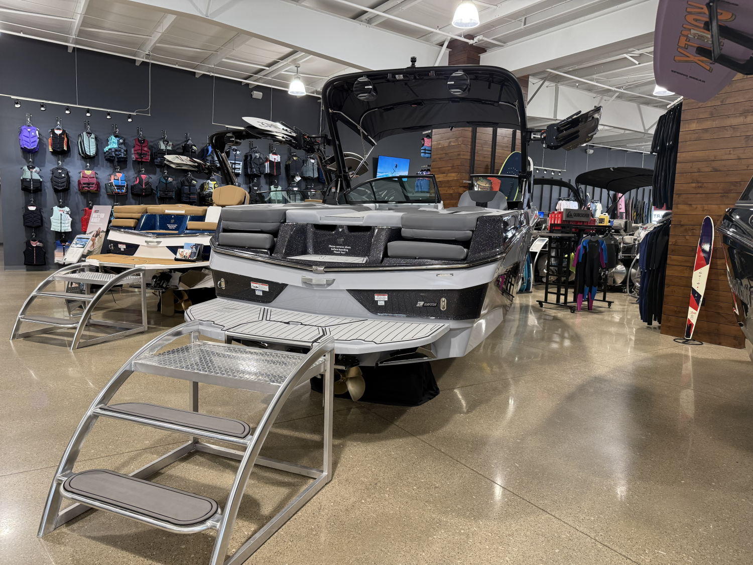 2026 MasterCraft XT22