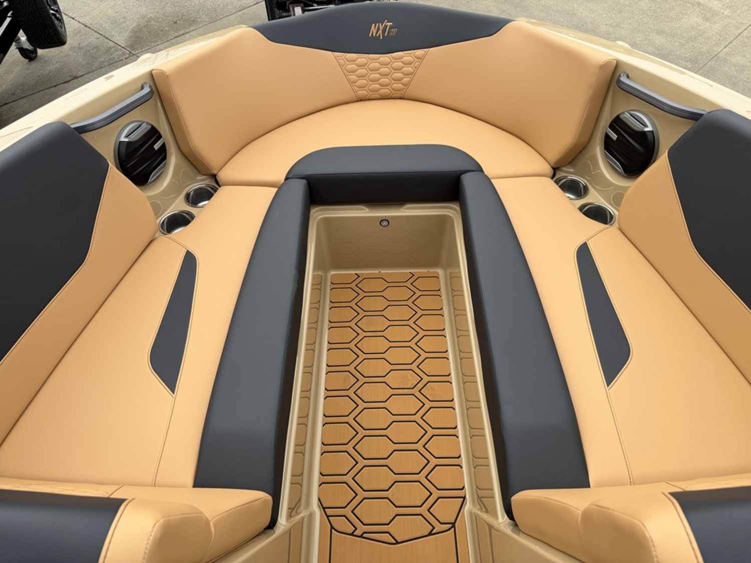 2026 MasterCraft NXT 23