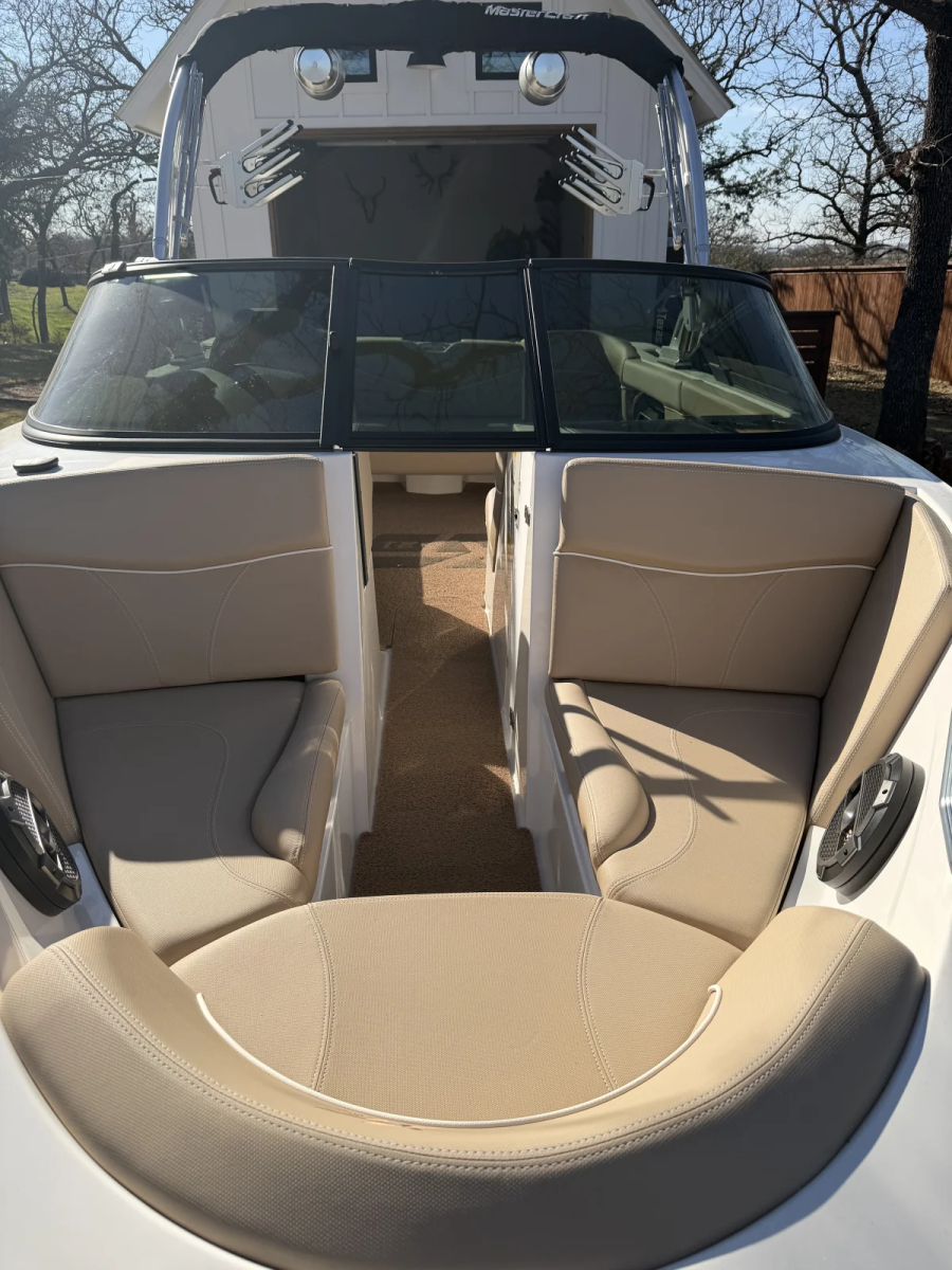 2022 Mastercraft Boats XT21 for sale in Keller, Texas