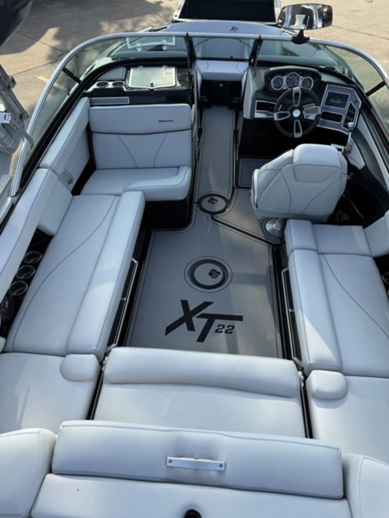 2020 Mastercraft XT22