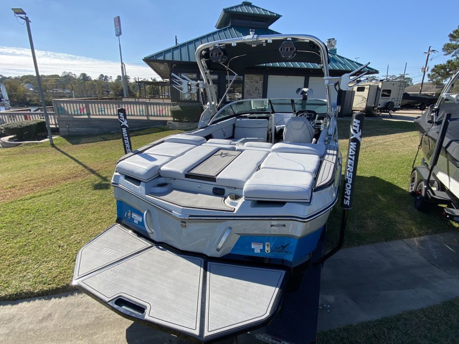 2020 Mastercraft XT22