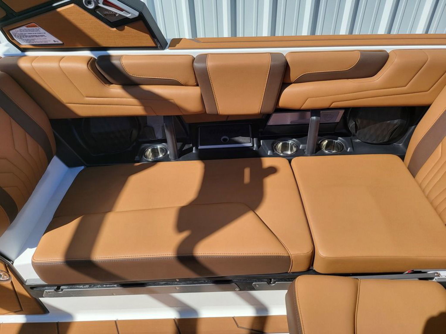 2026 Malibu Boats 25 LSV