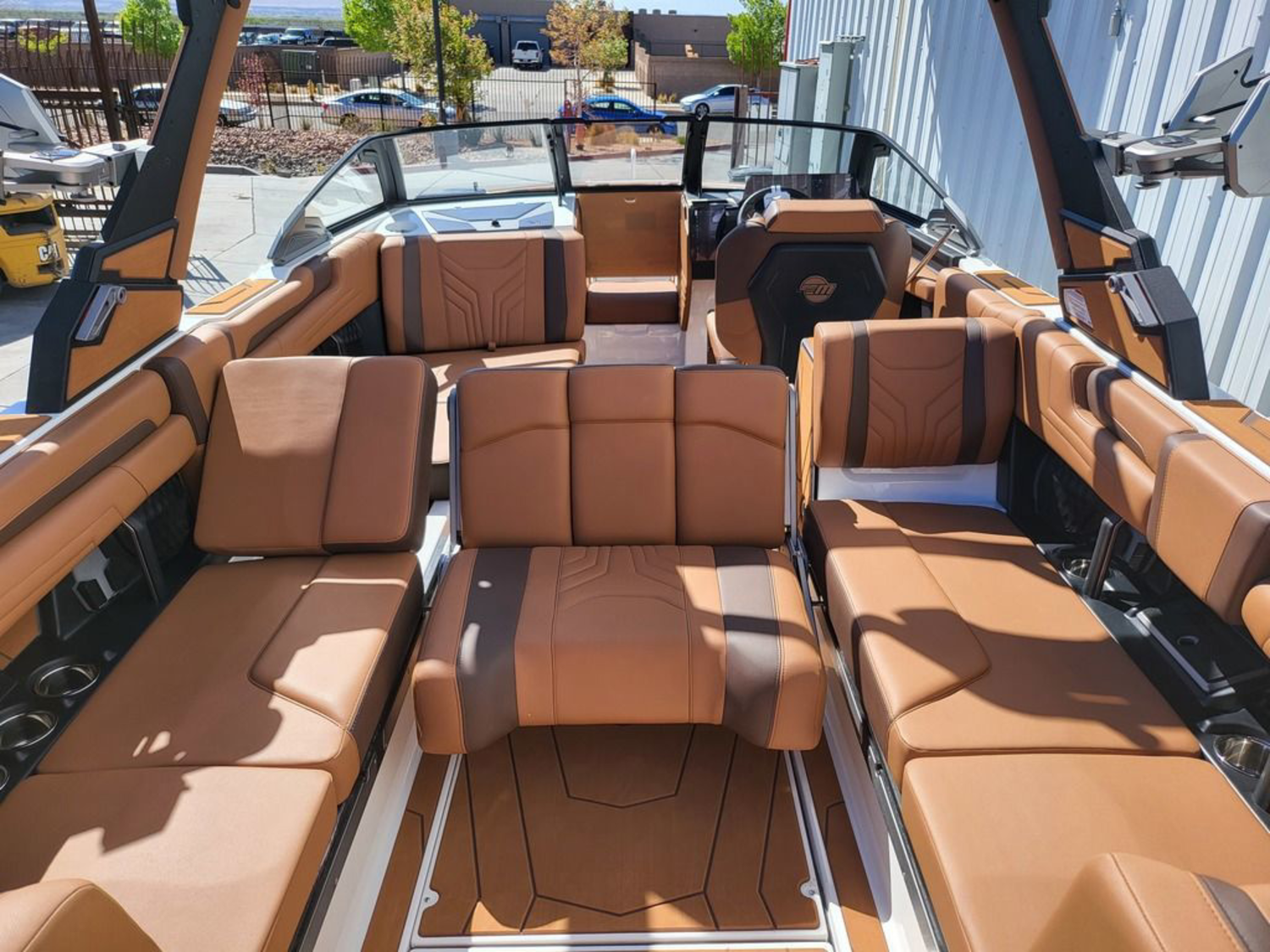 2026 Malibu Boats 25 LSV