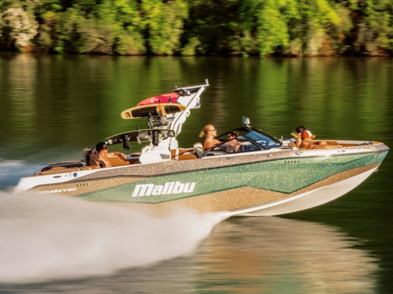 2026 Malibu Boats 25 LSV