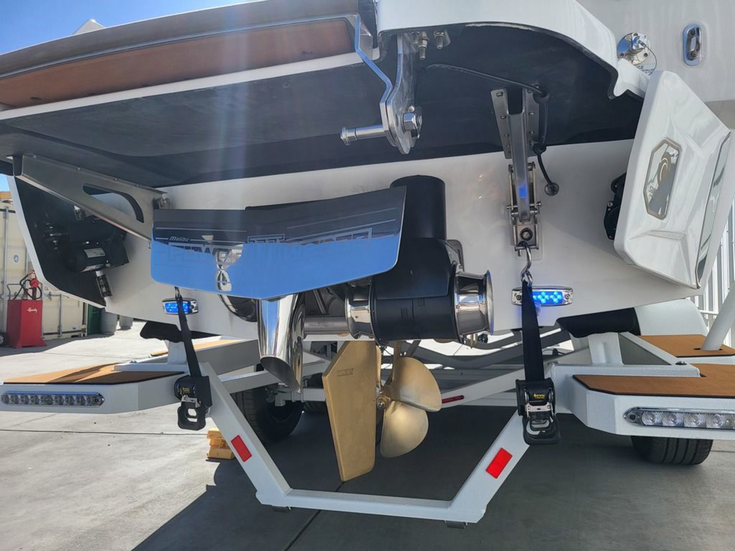 2026 Malibu Boats 25 LSV *LT4*
