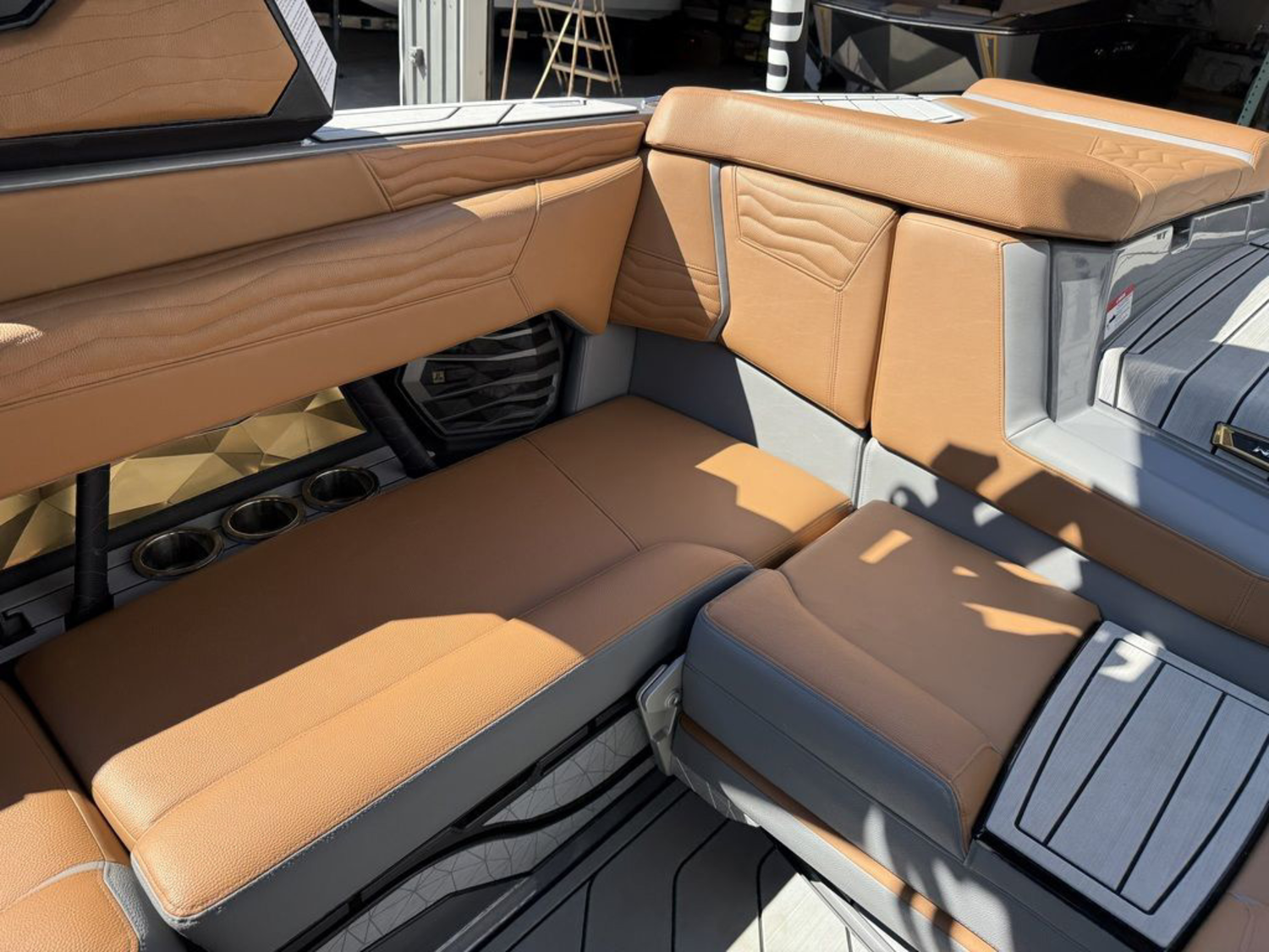 2025 Nautique Super Air Nautique G23