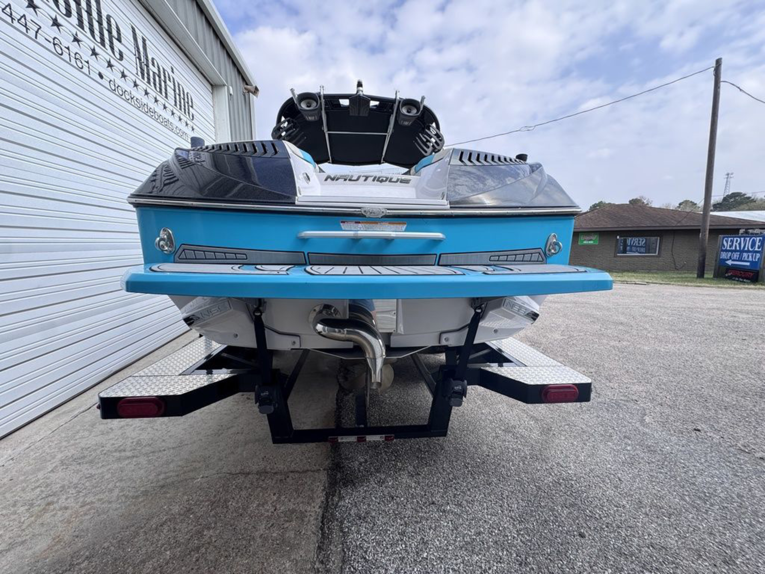 2015 Nautique G23