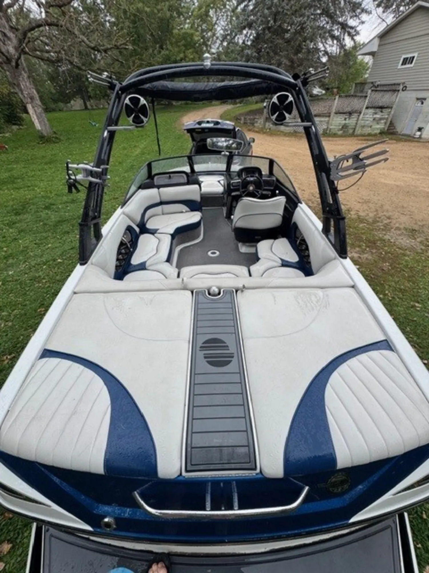 2015 Malibu Boats Wakesetter VTX