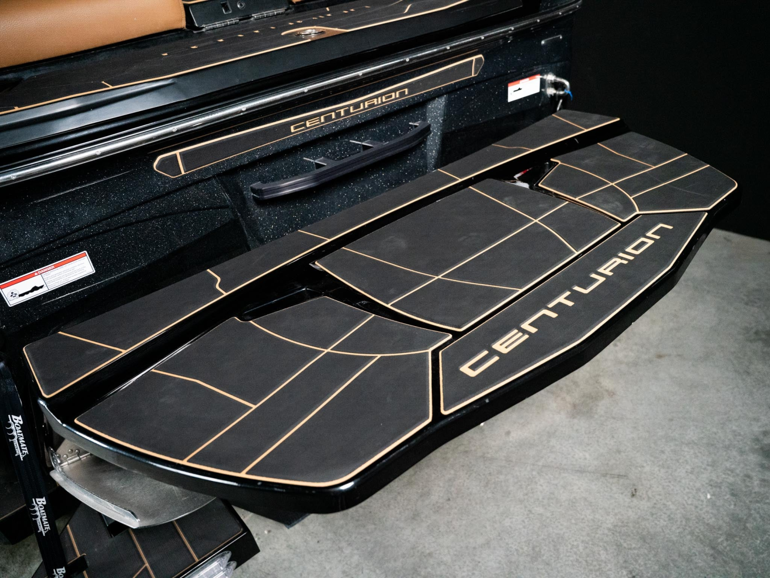 2025 Centurion Boats Ri245