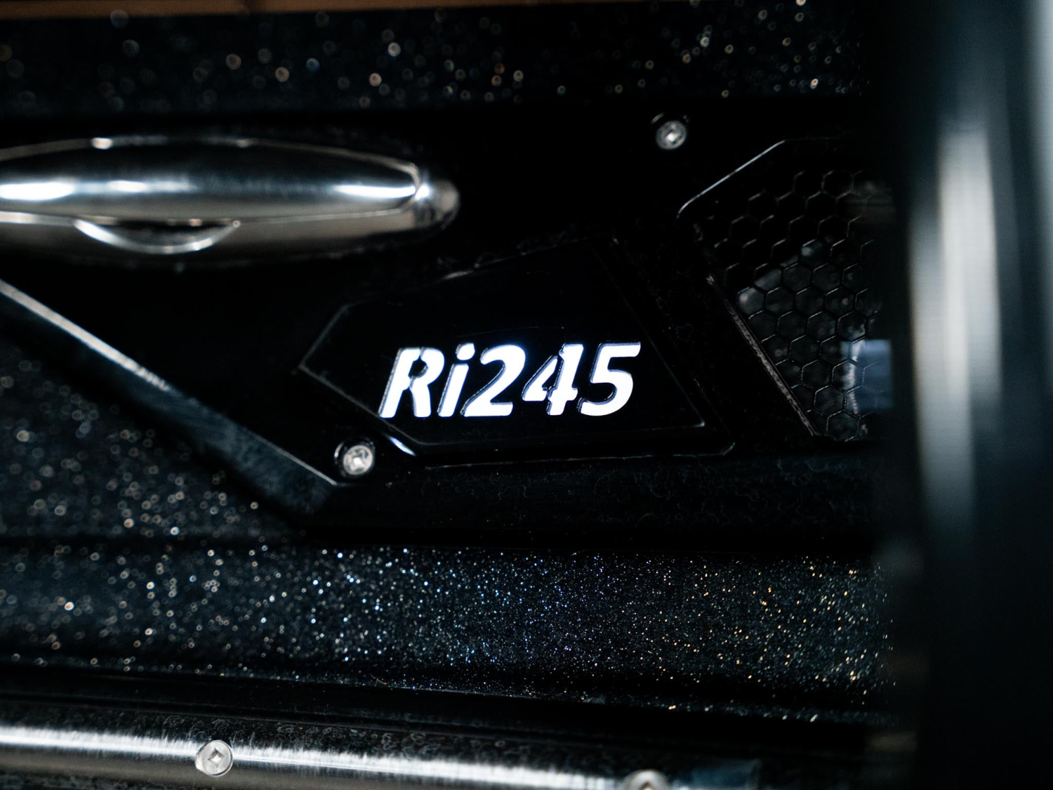 2025 Centurion Boats Ri245