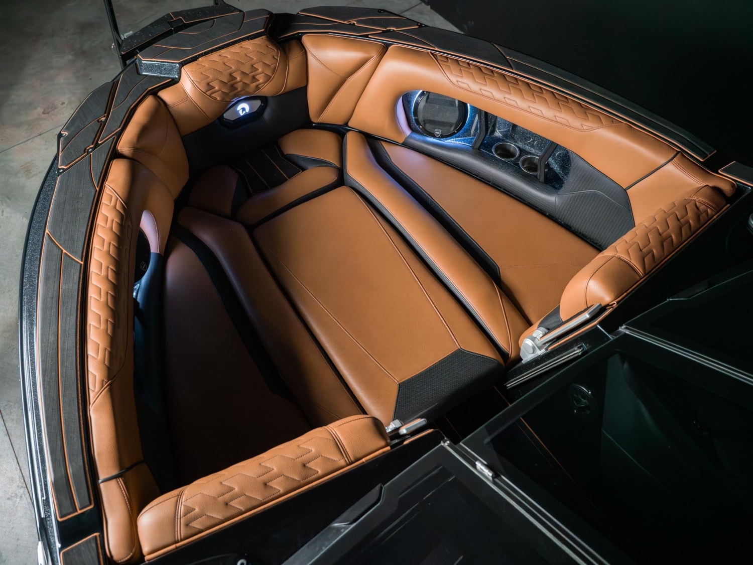 2025 Centurion Boats Ri245