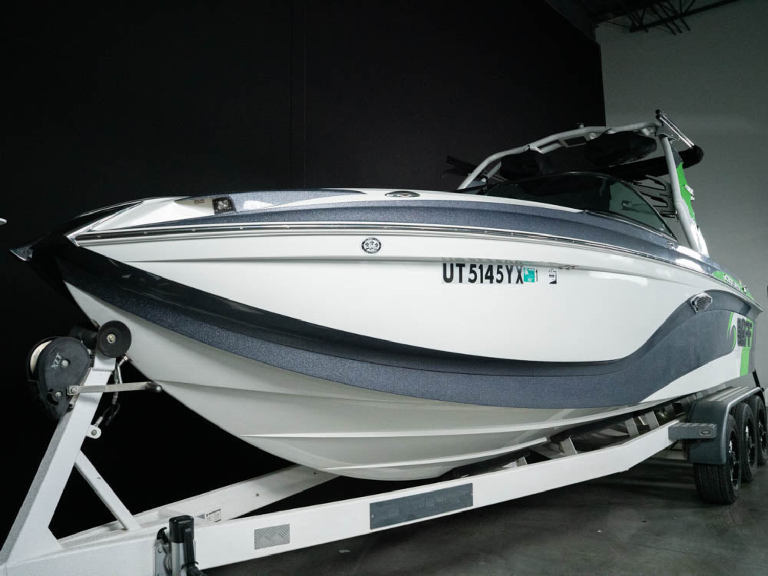 2017 Centurion Boats Ri257