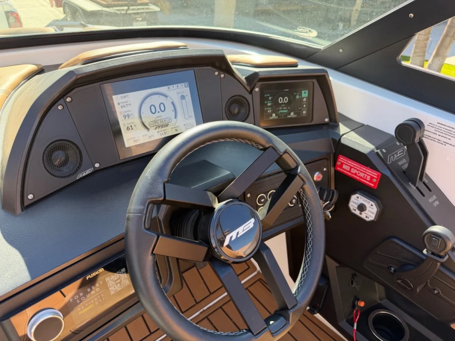 2025 MB Sports Boats B52 23 Alpha for sale in Bakersfield, California