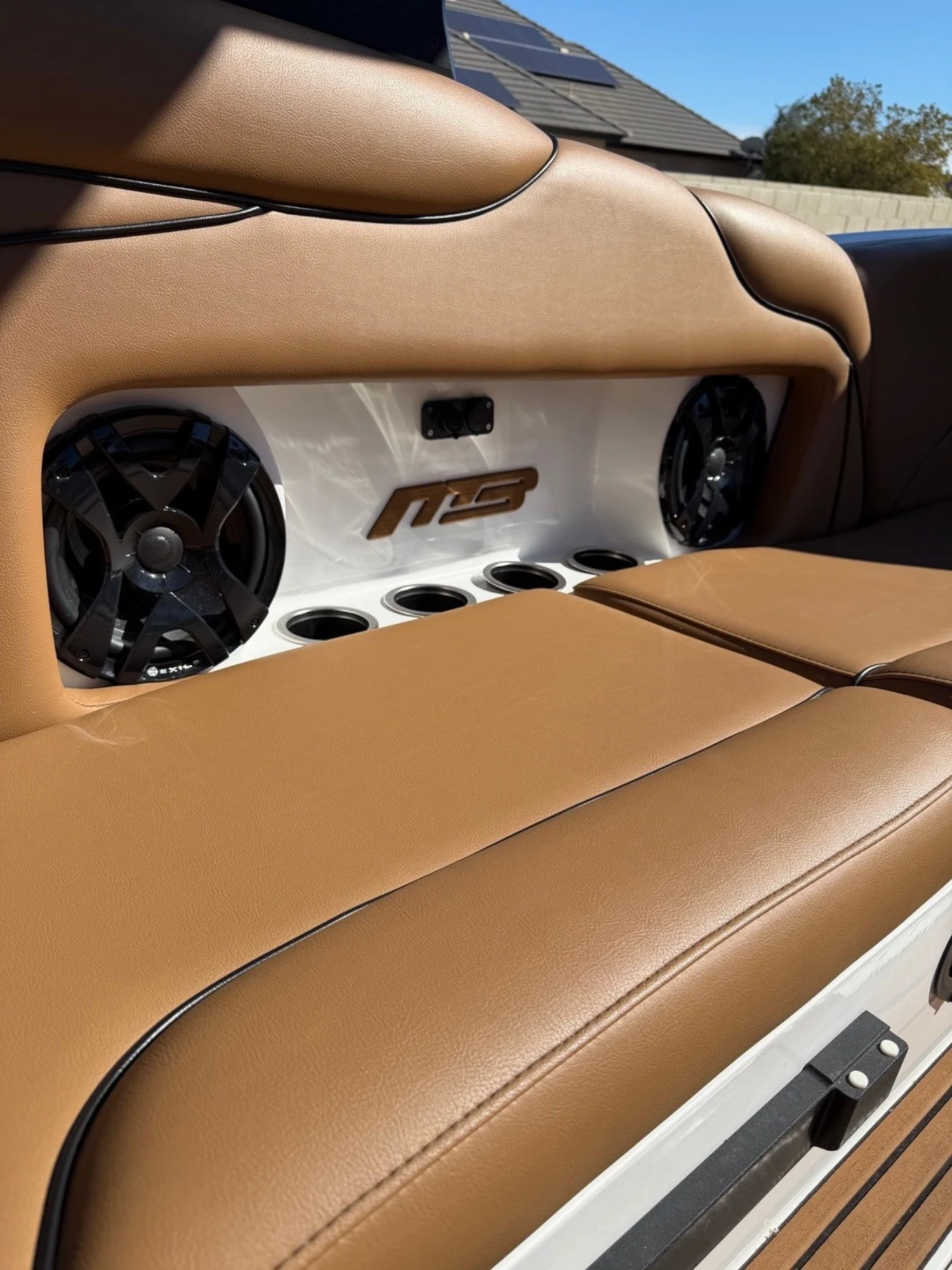 2025 MB Sports Boats B52 23 Alpha WITH THRUSTER