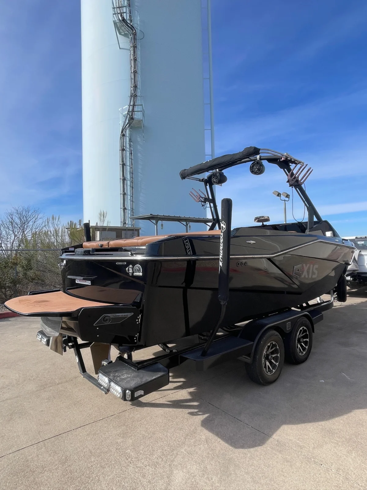 2023 Axis Boats T235