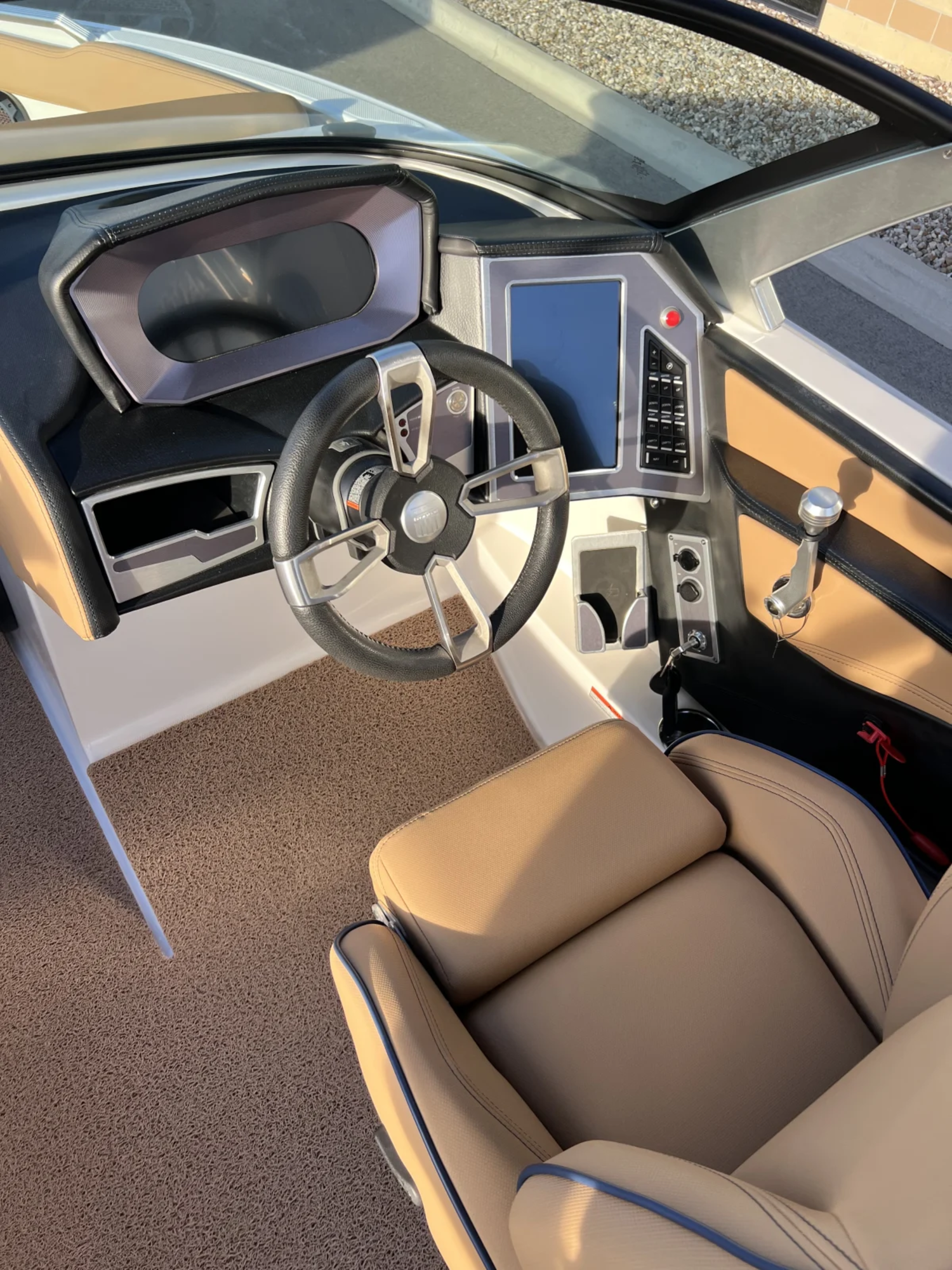 2022 MasterCraft XT25 