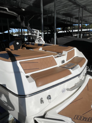 2022 Malibu Boats M220 for sale in austin, Texas