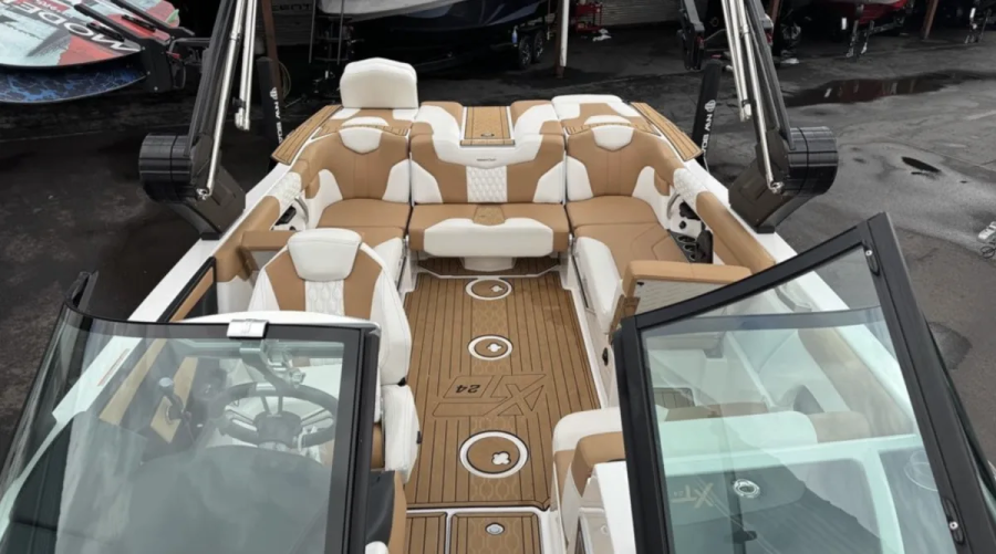 2023 Mastercraft Boats XT24 for sale in Oregon City, Oregon