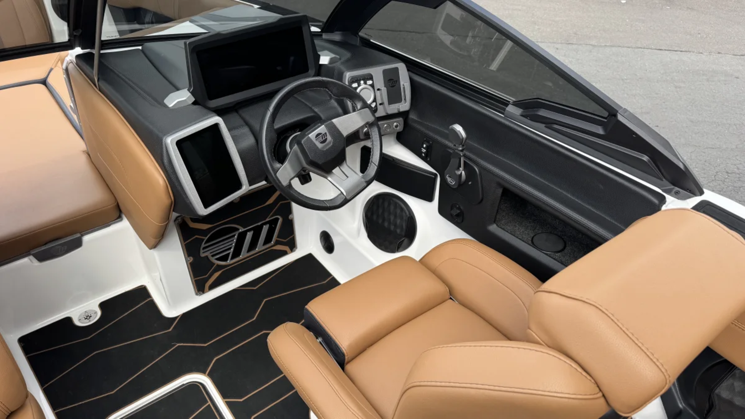 2024 Malibu 23 mxz