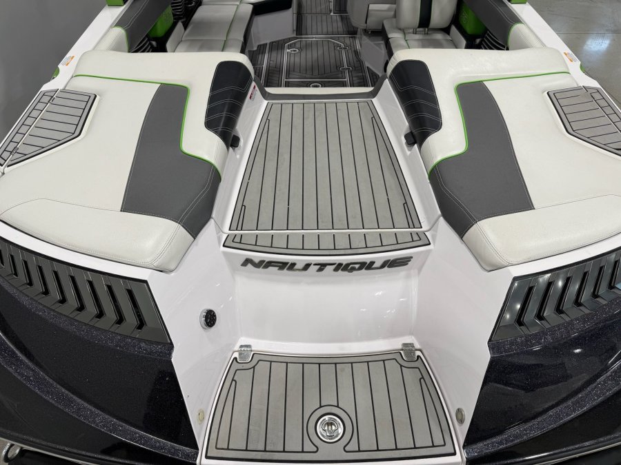 2015-nautique-g23-122098-image11