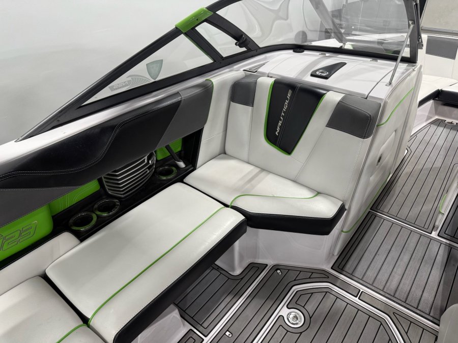 2015-nautique-g23-122098-image12